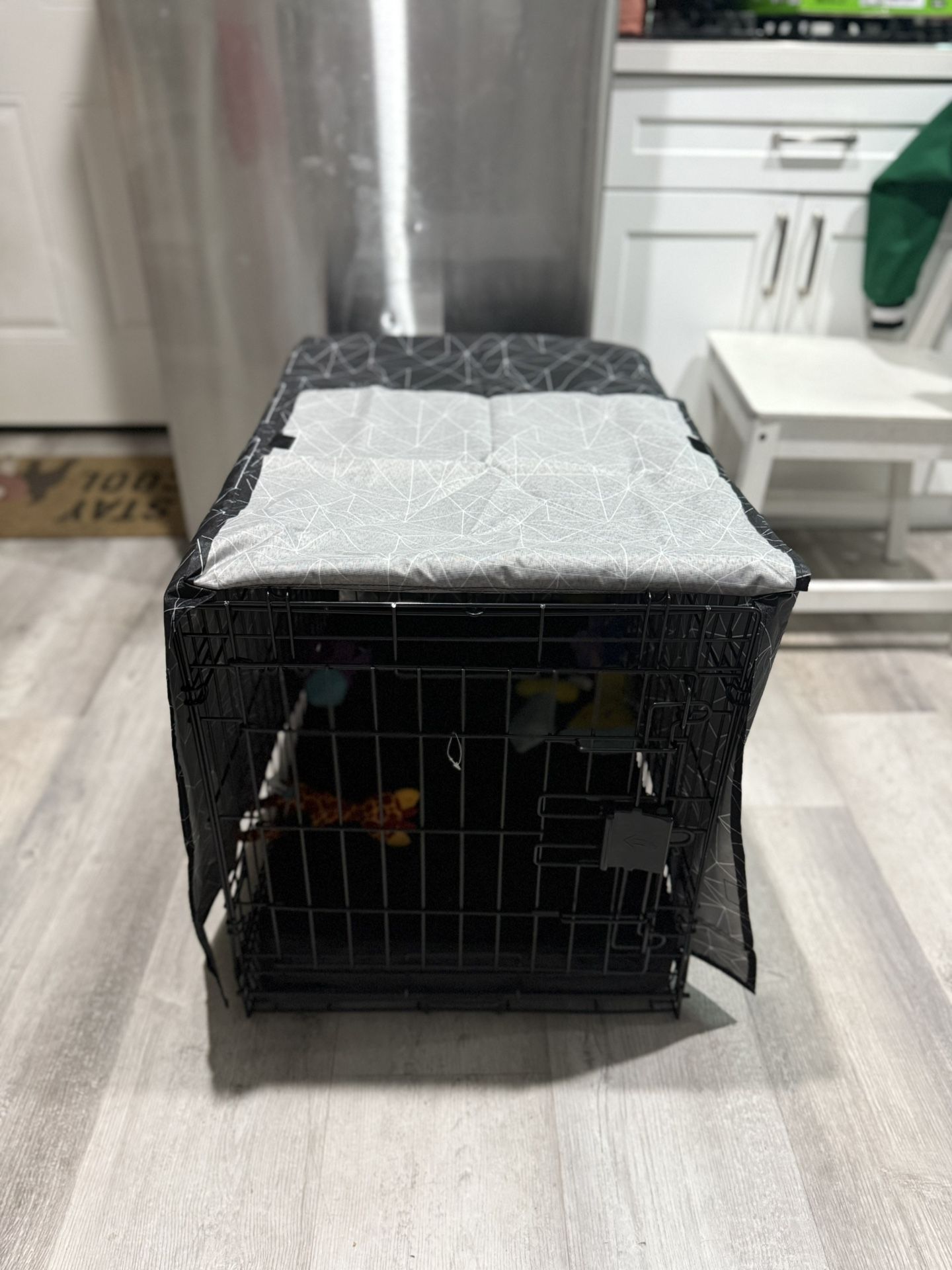 Dog crate