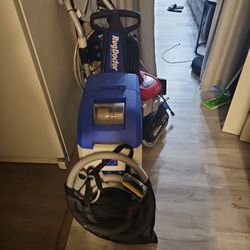 Commercial  Carpet Cleaner