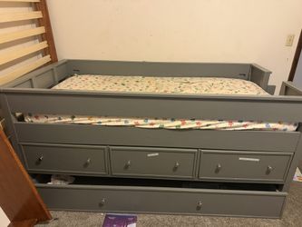 Pottery Barn Twin Bed