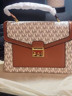 Medium Crossbody Bag 