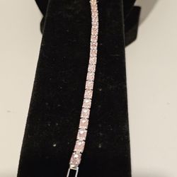 New Pink Reqtangler Crystal Bracelet 