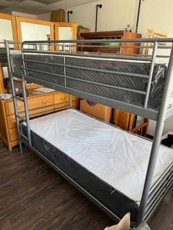 Litera/ bunk bed