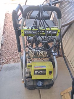 POWER WASHER 2000 PSI