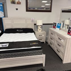 4PC Queen Bedroom Set