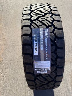 295/70/18 Nitto Recon Single Brand New Tire All Terrain