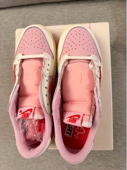 Jordan 1 Travis Scott “Tropical Pink” Size 3Y ~ Brand New!!!