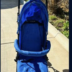 kids stroller with adjustable seat light wait easy to carry and fold royal blue new in condition