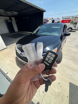 Llaves de autos / car keys and remotes