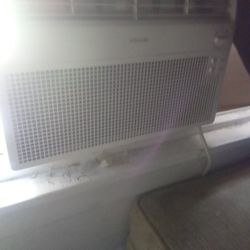 Window AC Unit