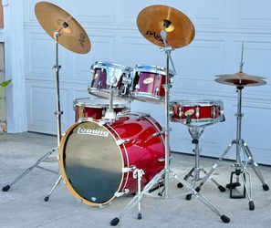 Ludwig CS Custom Birch Drum Set with Paiste Cymbals and Hardware