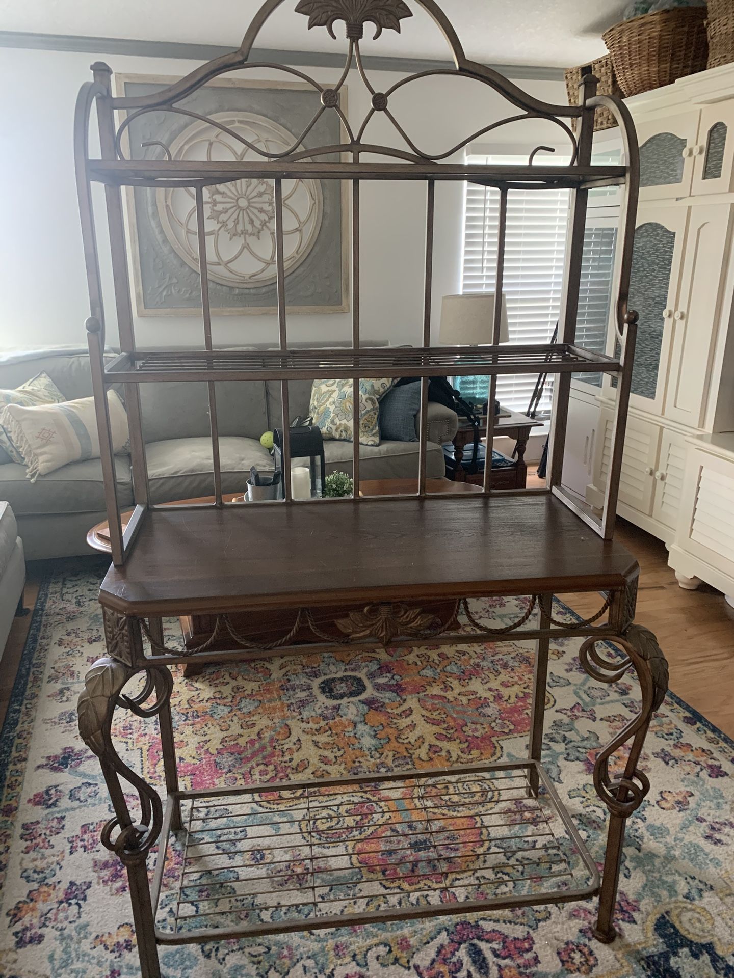 Beautiful Bakers Storage Rack