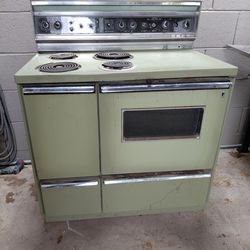 FREE VINTAGE APPLIANCES!