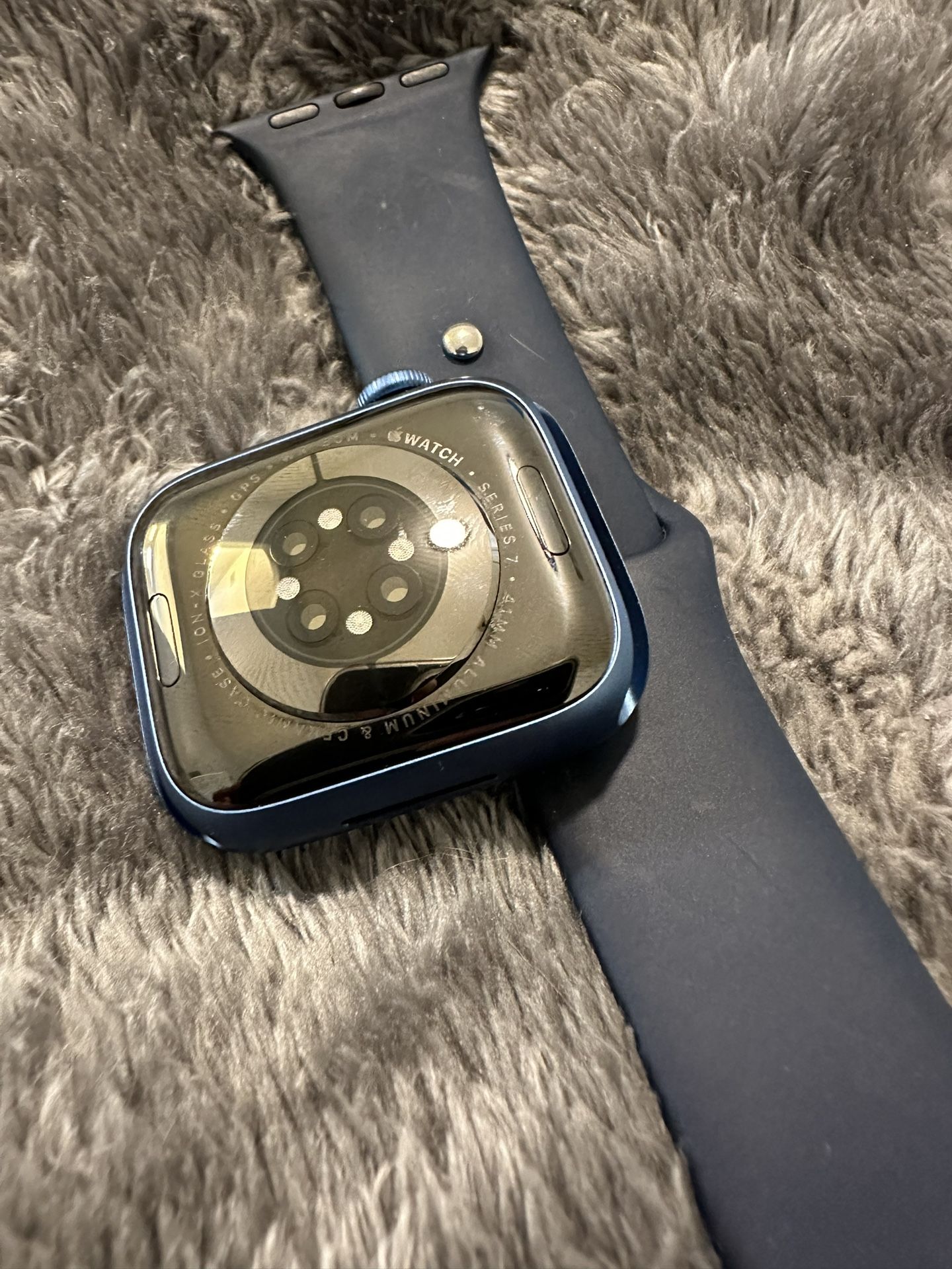 Apple Watch Series 7 41mm GPS for Sale in Las Vegas, NV - OfferUp