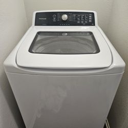 Full size / Frigidaire Top-load Washer and Front-Load dryer