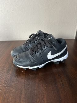 Youth Jordan 1 Low Cleats - Size 2Y