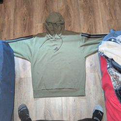 Adidas Sweater