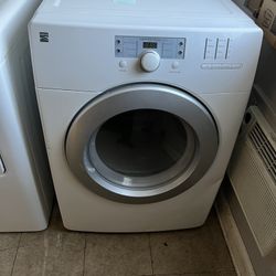 Kenmore Dryer Used Like New 