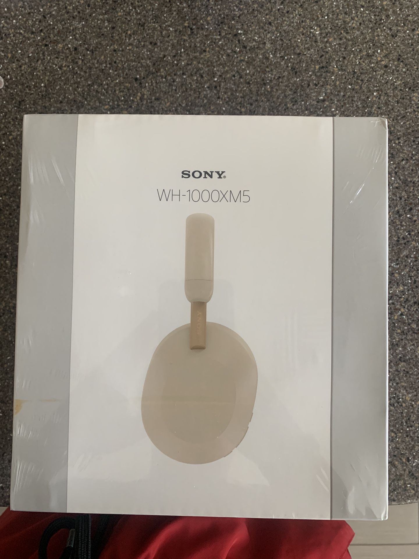 Sony WH-1000XM5