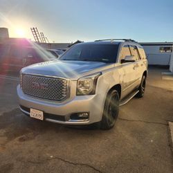 2015 GMC Yukon