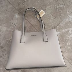 Michael Kors Jet Set Travel Saffiano Leather Top-Zip Tote Bag
