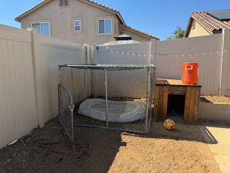 Outdoor Chain Link Dog Kennel Run