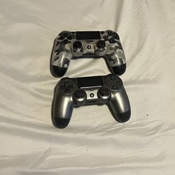 PS4 Controllers