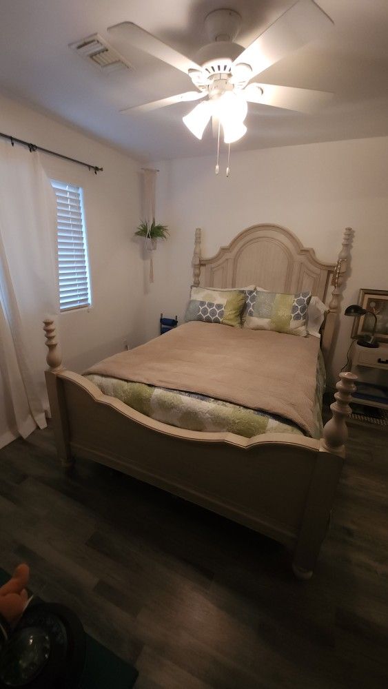 Queen size bed frame