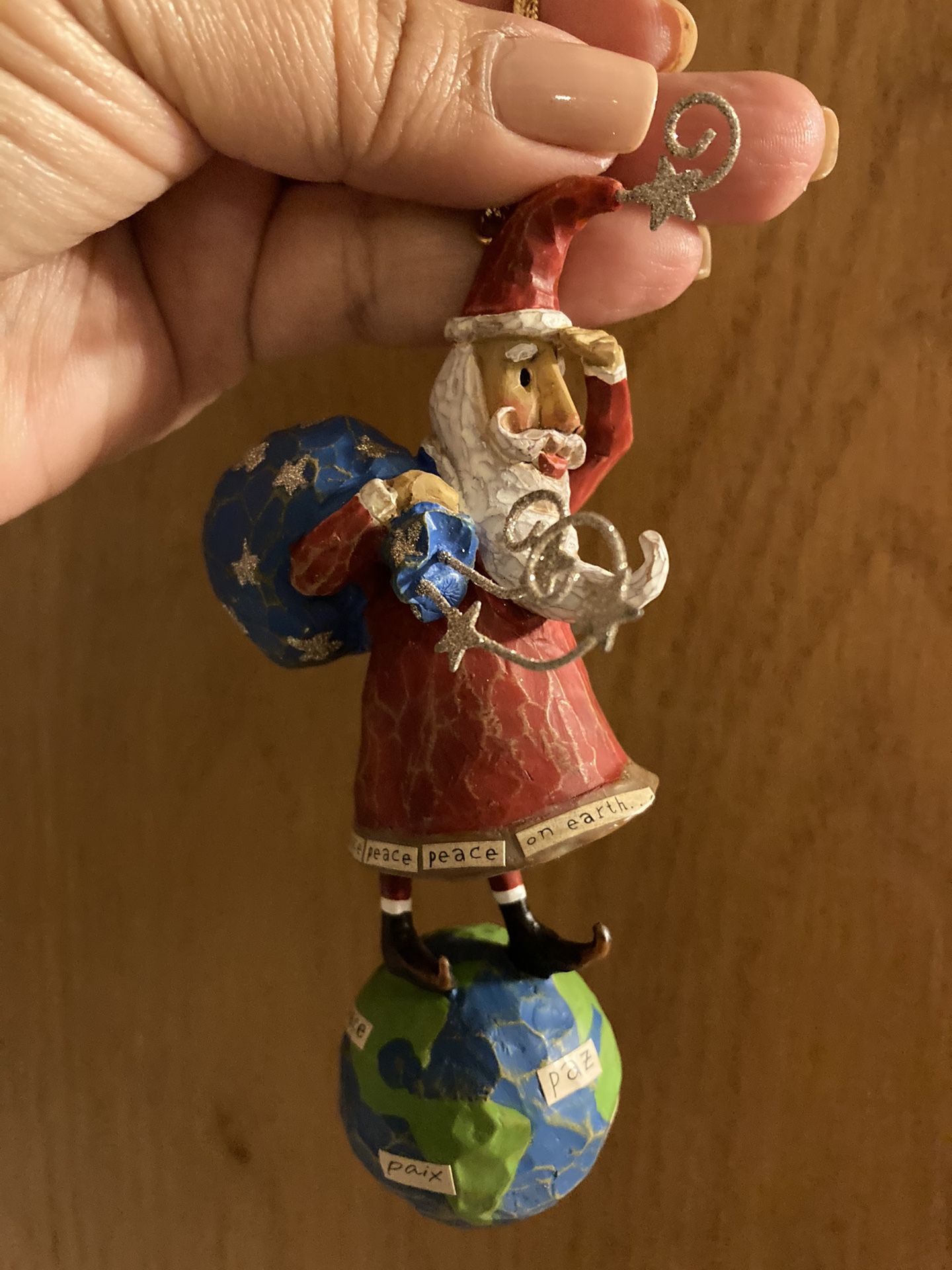 Hallmark 2008 “Peace on Earth” Ornament