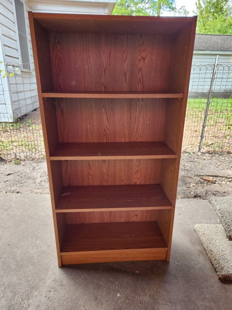 4 Tier Wooden Shelf With Adjustable Shelves 