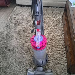 Vacuum Dyson 