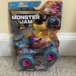 Monster Jam Color Change Mud Blaster Sparkle Smash 2025