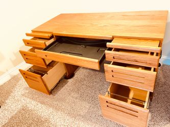 Executive desk with file cabinet Natural oak. Swivel chair