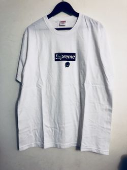 Supreme Bullet Hole Box Logo Tee T-Shirt White Sz Large for Sale in  Chicago, IL - OfferUp