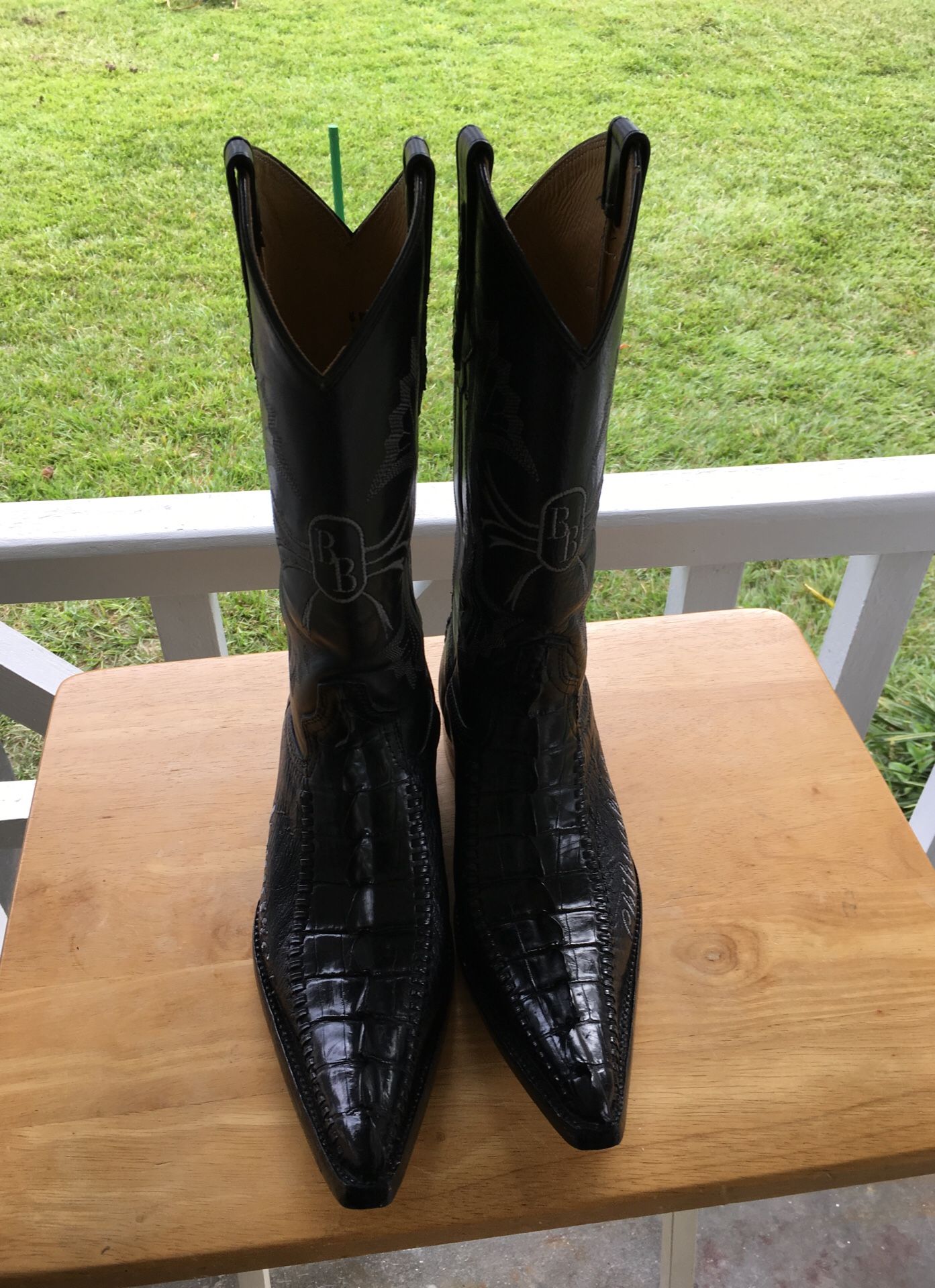 Bilbo Gator tail western boots