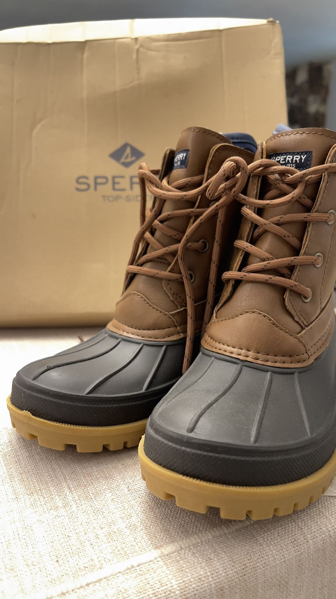 Sperry Girls Harbor Rain Boots Size 2