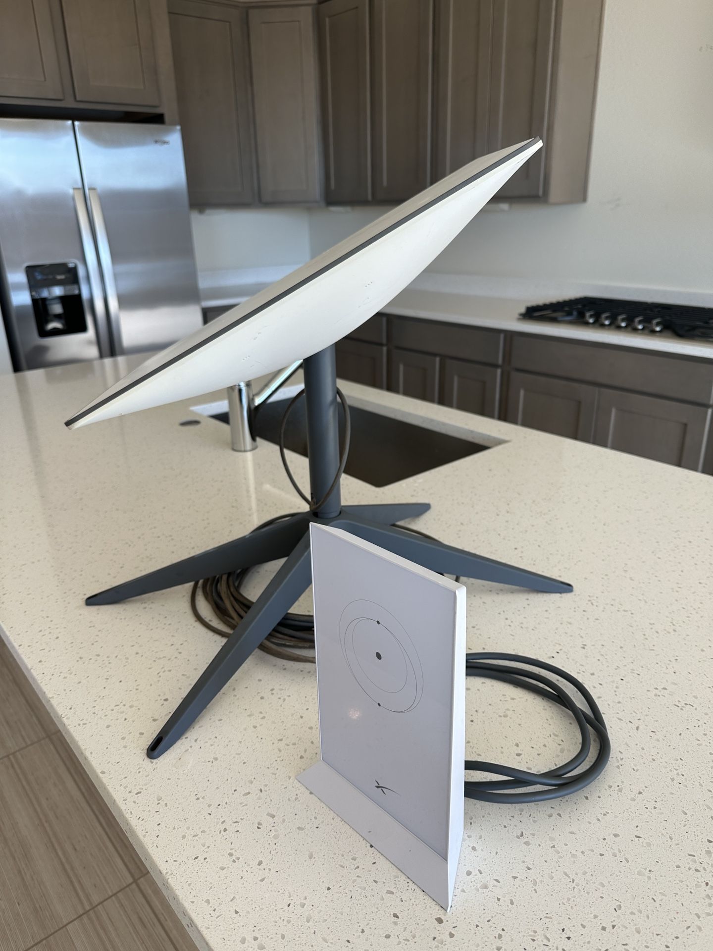 Starlink V2 Standard (UTA-212) With Router