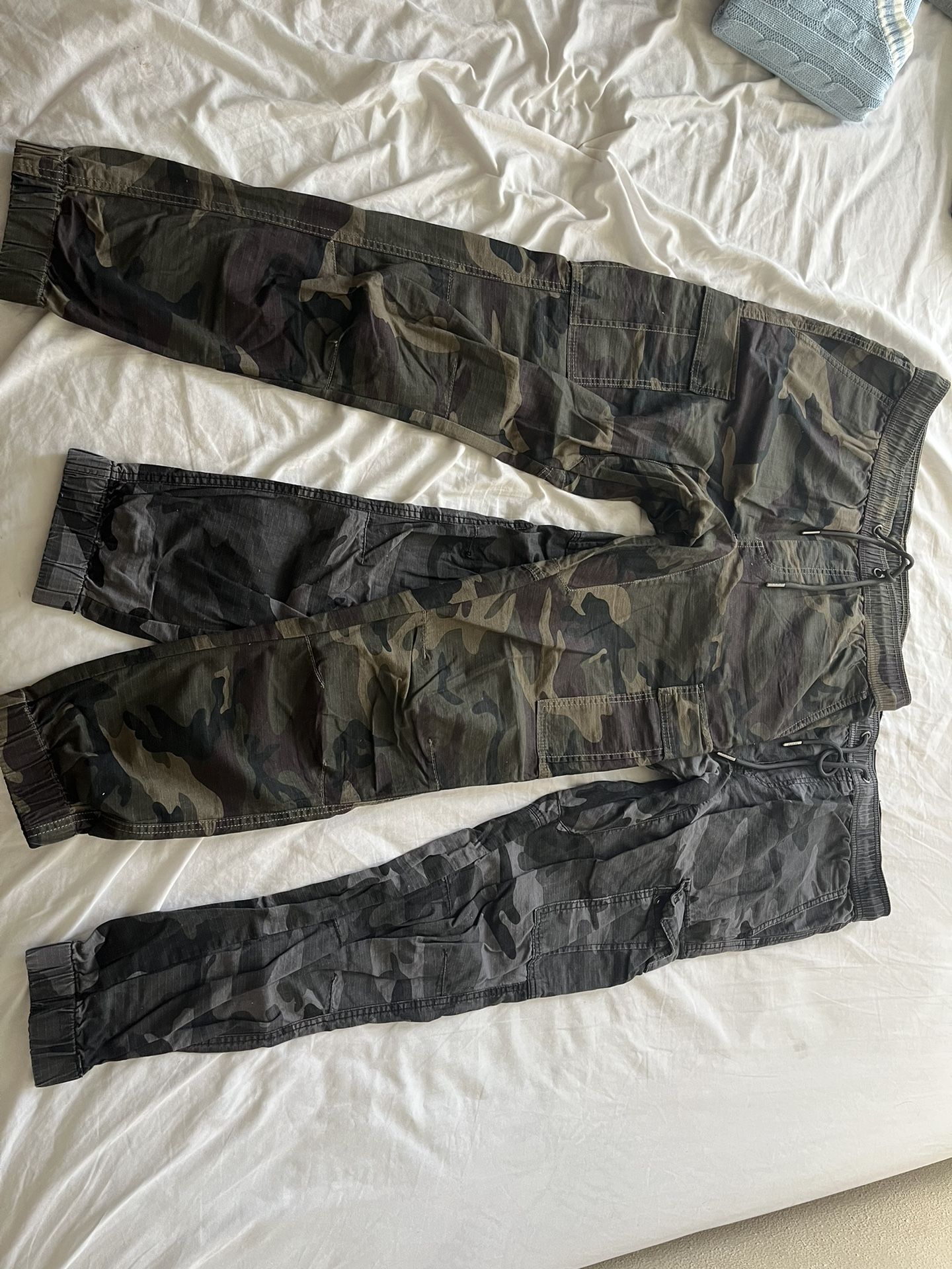 Camo Cargo Joggers 