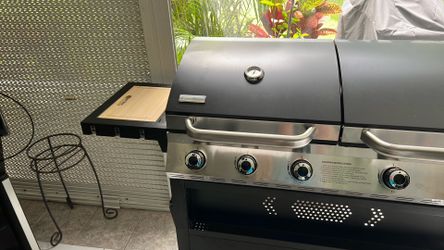 Captive Design Gas grill and griddle Brand New