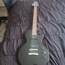 selling a Epiphone Les Paul Special Satin E1 Electric Guitar 