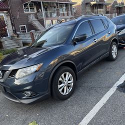 2016 Nisan Rogue SV AWD 