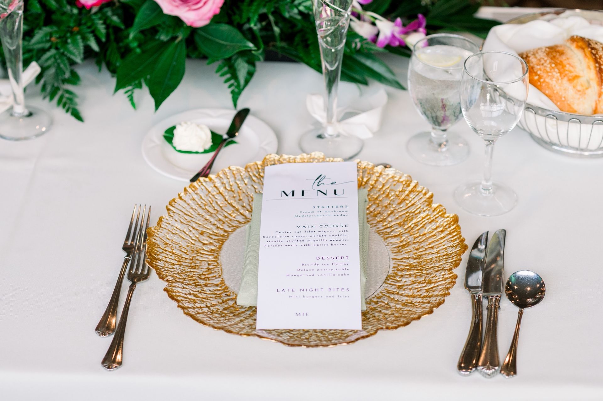 13” Gold Glass Charger Plate For Events