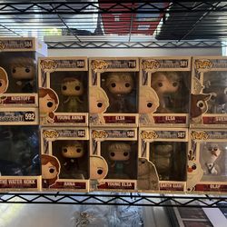 Pop frozen Disney dolls