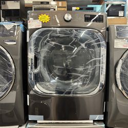 New! LG 9.0 Cu. Ft. Smart Gas Dryer 