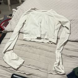 Lululemon Run Shirt Size 6 Medium women's 