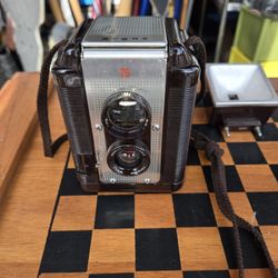 VINTAGE Argus Box Camera