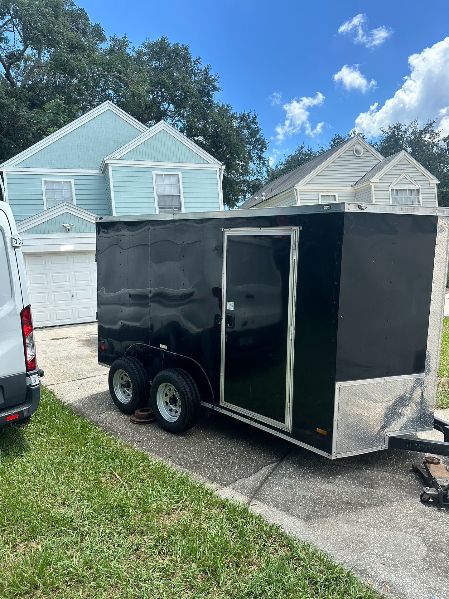 6x12 Enclosed trailer