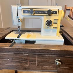 Kenmore 10 W/ Attachments