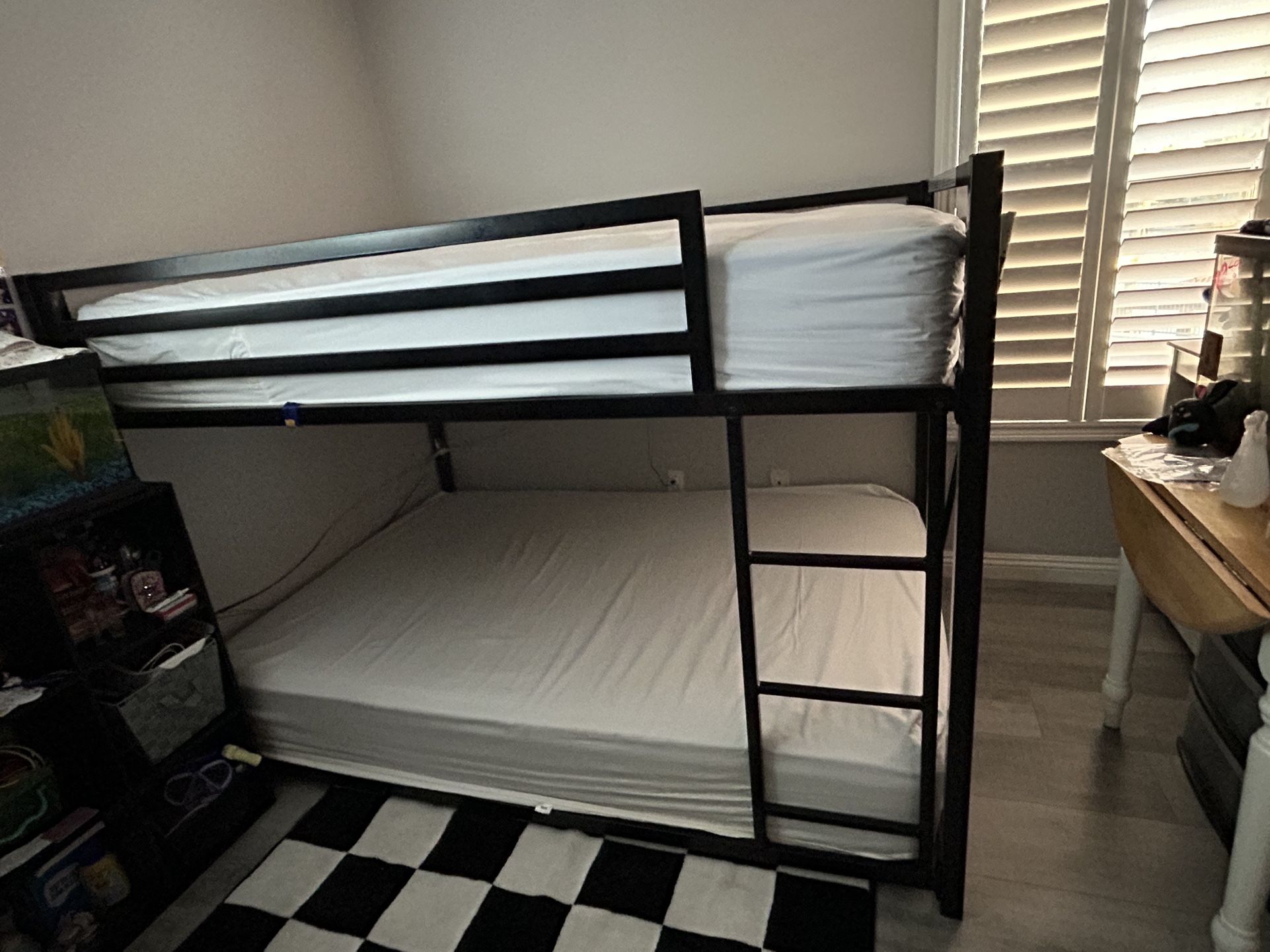 Full Size Bunk Bed With Mattresses