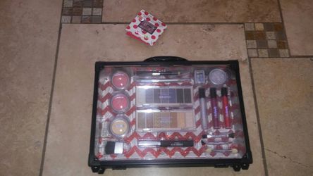 Makeup set
