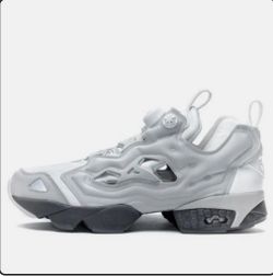 Reebok® x Concepts size 7 InstaPump™ Fury "CC" in Platinum (BD3375) $120 brand new in box
